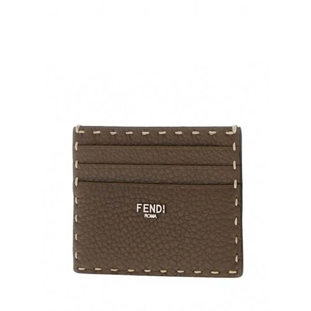 Fendi delivery duty